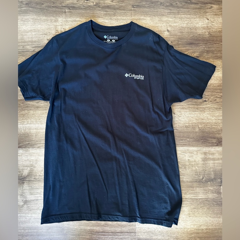 Columbia PFG (Performance Fishing Gear) Tee Shirt